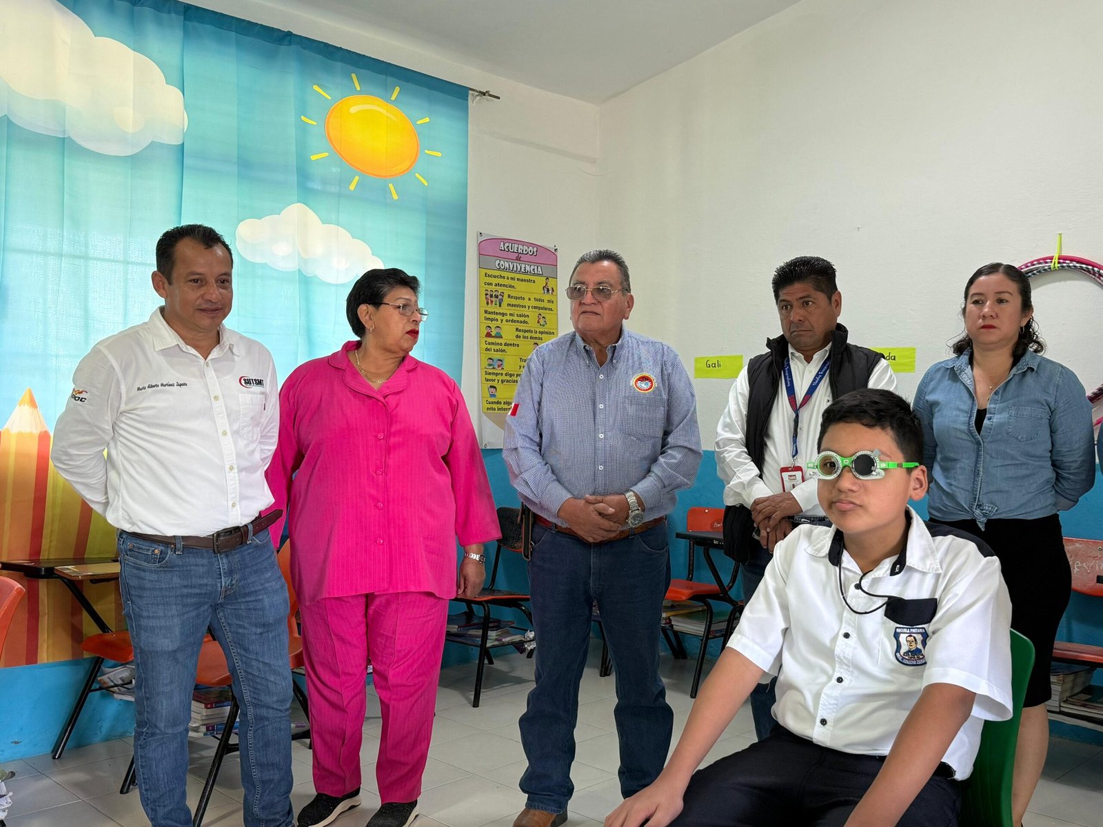 Coalición Fuerza Laboral Colegiada lanza campaña de lentes gratuitos “Regalemos Visión, Construyamos Futuro” para estudiantes de escuelas primarias