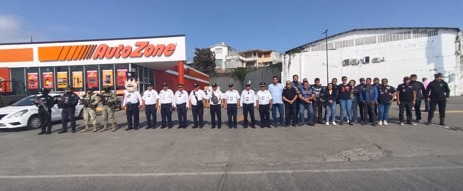 Impulsan concientización sobre uso de casco y cinturón en Tuxpan